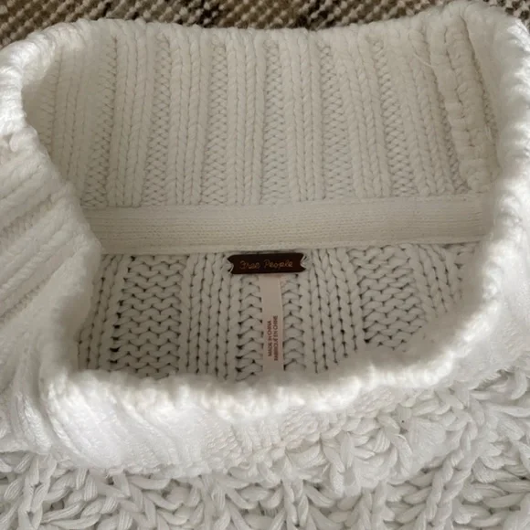 Free people ivory sweetheart mock neck sweater Sz XS - Picture 2 of 6